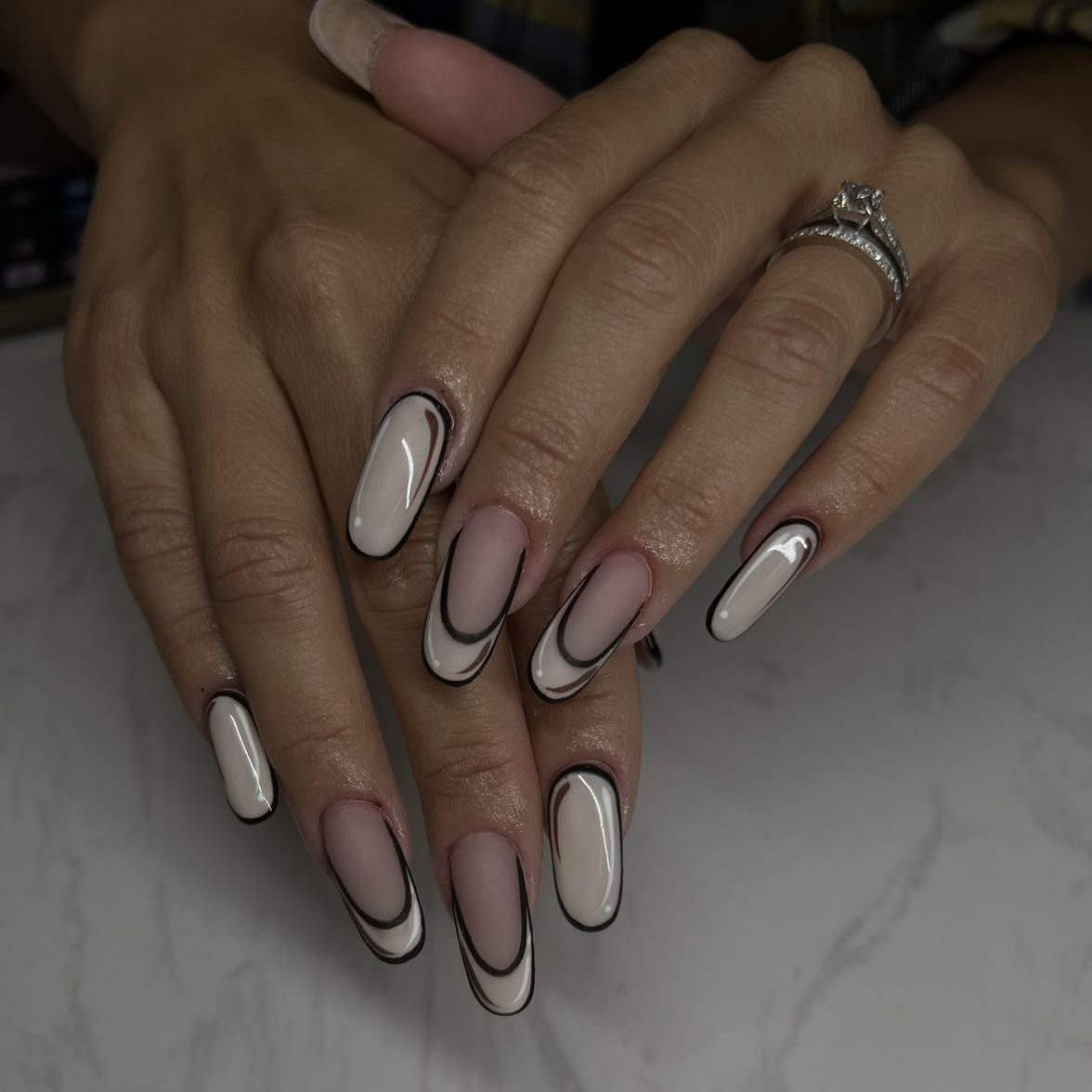 Manicure de puntas francesas
